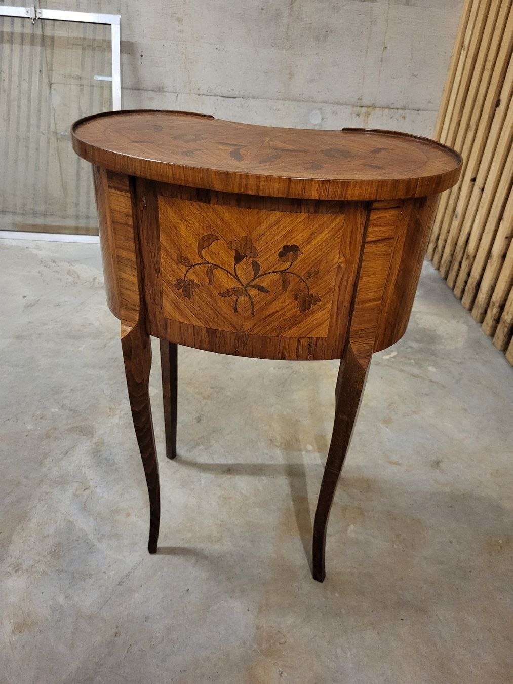Nachttische: Table de chevet ancienne – Gebraucht aus Geneve von Mk.i 4