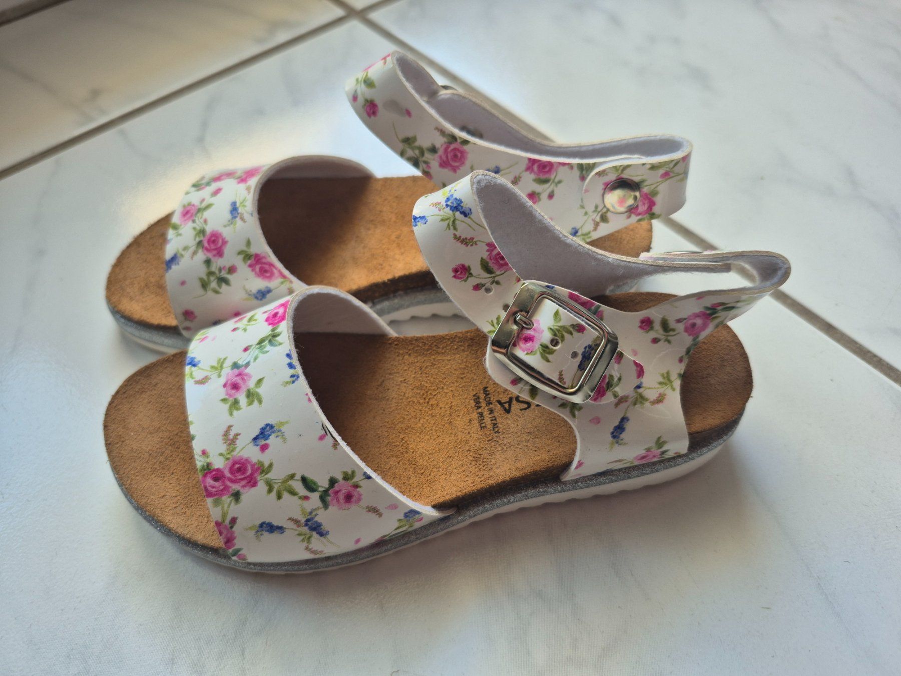 Schuhe für Mädchen: Monnalisa Gr.30 neu – Gebraucht aus BASSERSDORF von Bianca0916