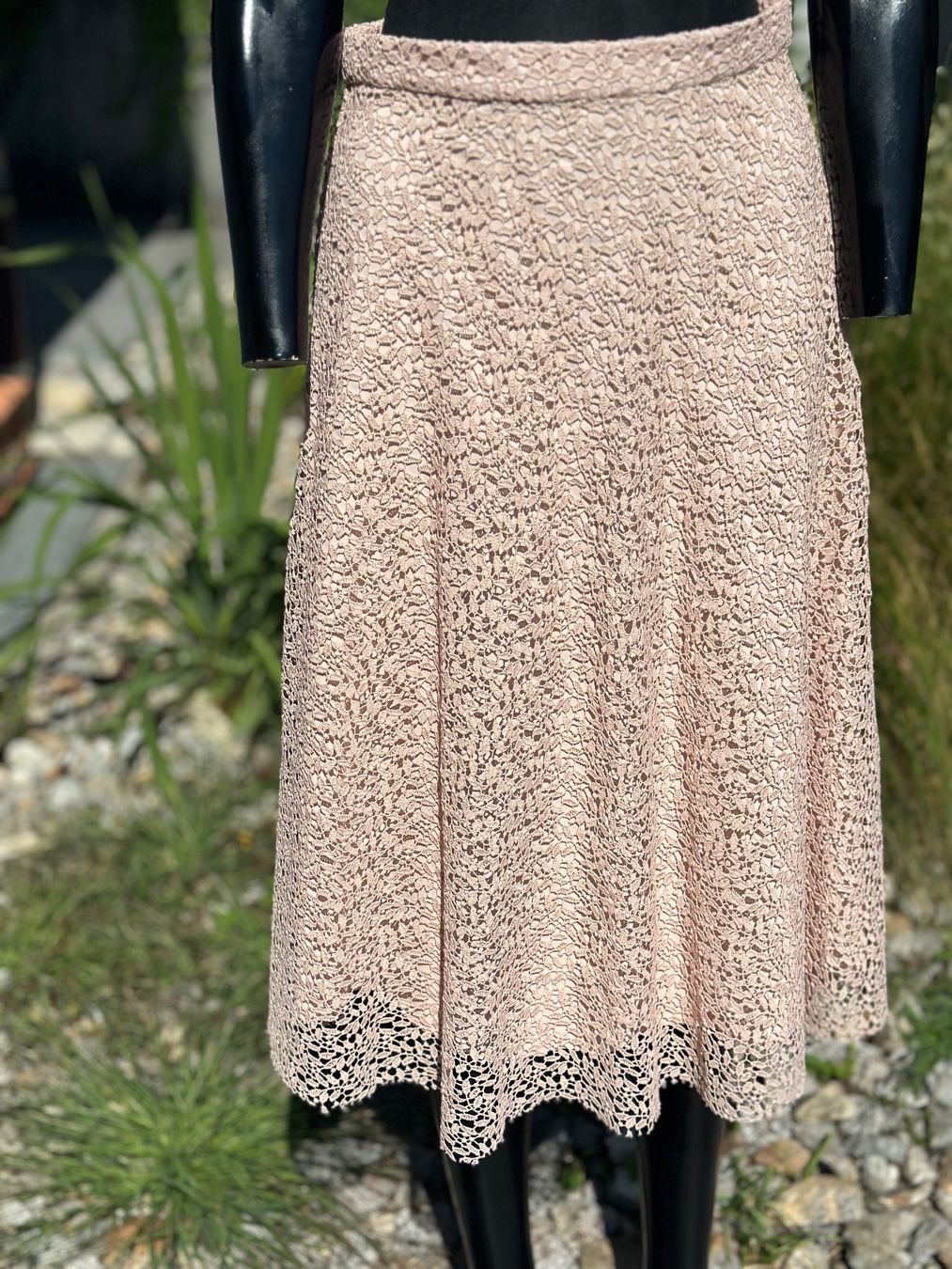 Zara Röcke: Sommerrock Spitze rosa A-Linie Gr. 36 – Gebraucht aus Zufikon von Modestil365 1