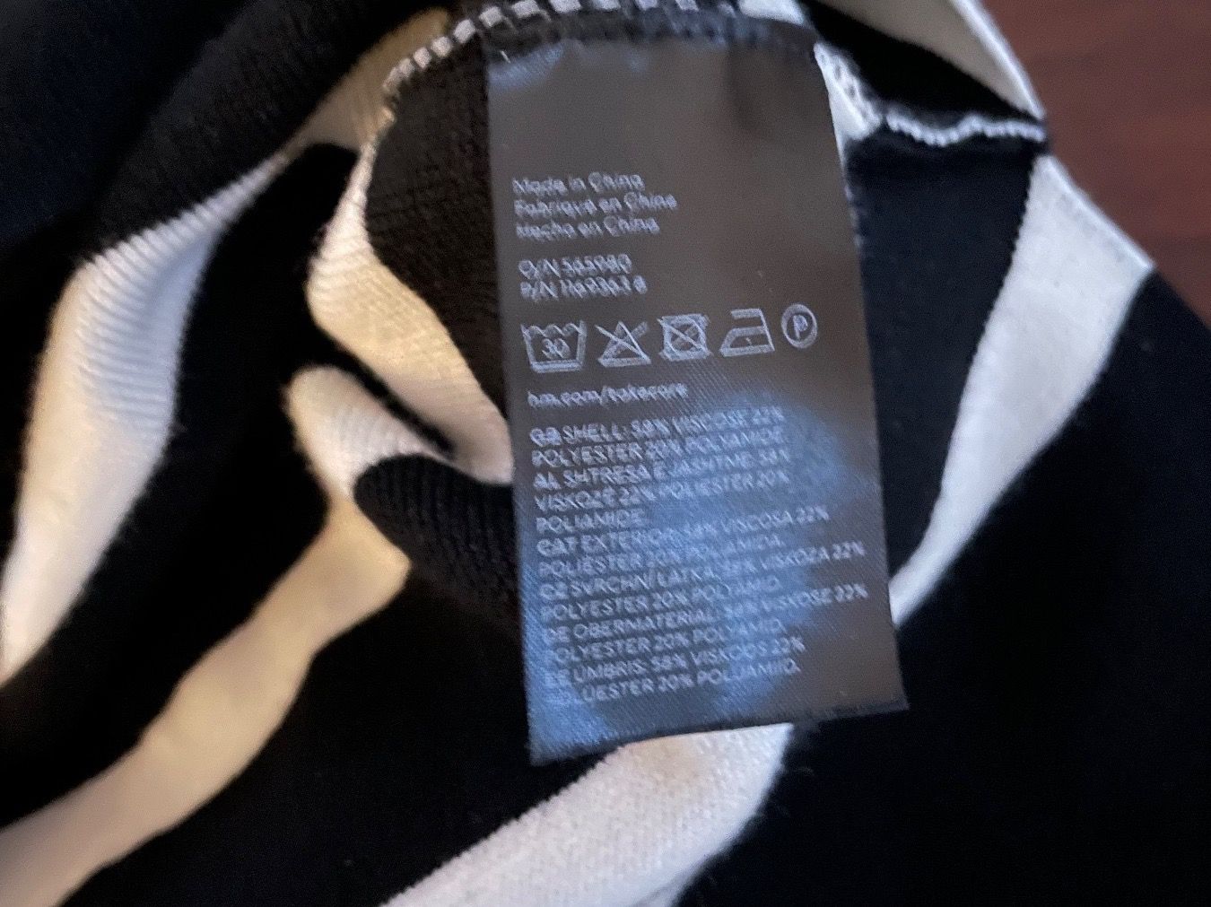 H&M Maglioni & Felpe: H&M Halb Rollkragen Pullover lang gestreift – Nuovo (secondo la descrizione) da Zürich venduto da Sarazrh 3