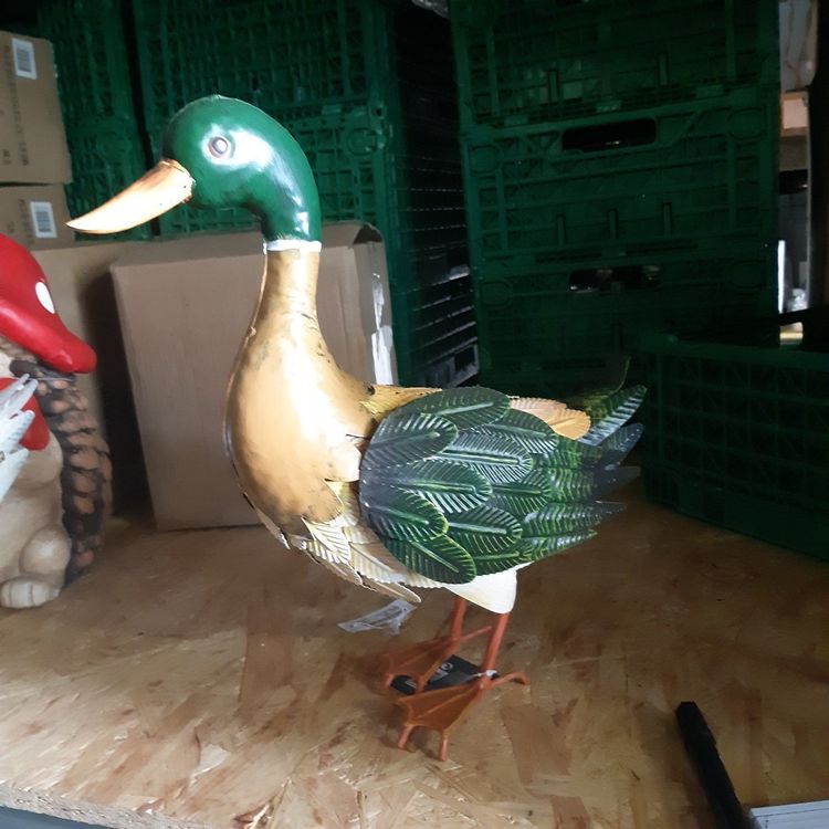 Ente aus metall gross ab 29.90 fr. /  grün 1