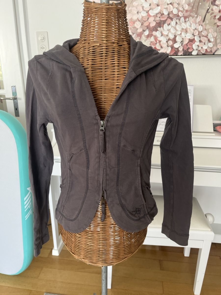 Nile Vestes: Jacke Nile, XS, grau – D'occasion à Solothurn par Bobesch08
