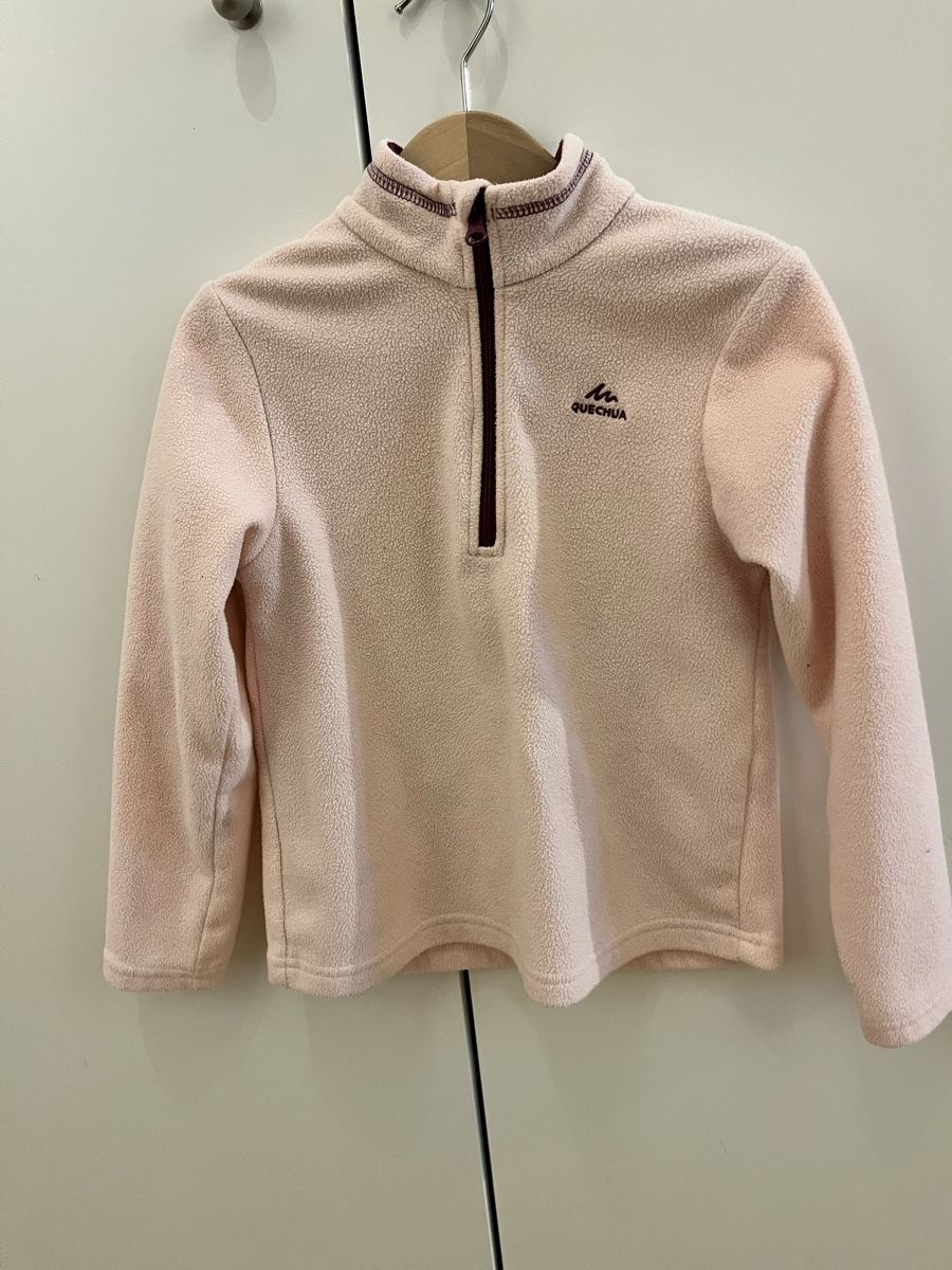 Maglioni & Felpe: Quechua Fleece Pullover rosa mit Reissverschluss hell – Usato da Zürich venduto da LemonadeZH