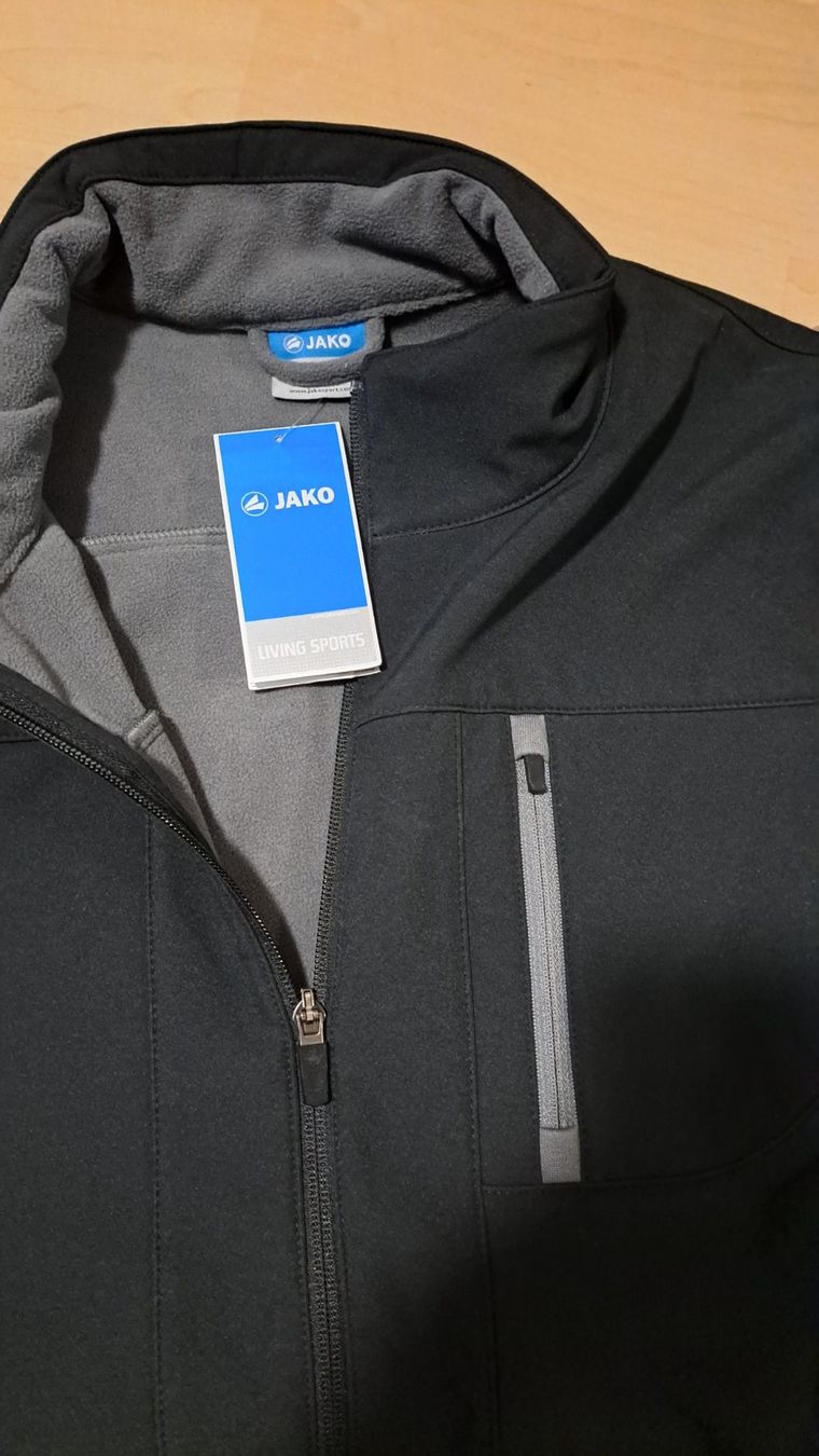 Jako Jacken: JAKO Sportjacke schwarz Gr. L – Neu (gemäss Beschreibung) aus Winterthur von Dream_of 2