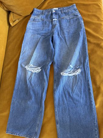 Closed Wide Leg Jeans Distressed Size 3