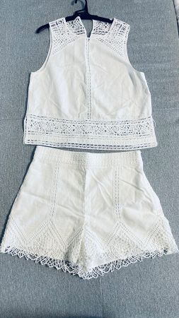 Weisse Zara Sommer-Set mit Spitze, Grösse M, nicht getragen