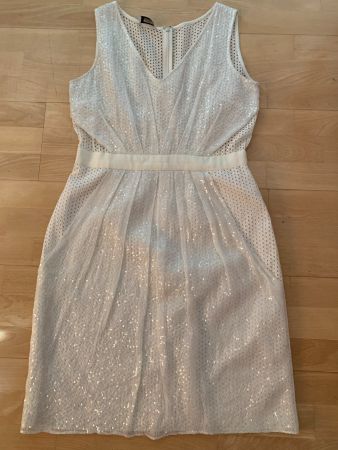 MOSCHINO Pailletten Kleid, Gr. 42, Beige