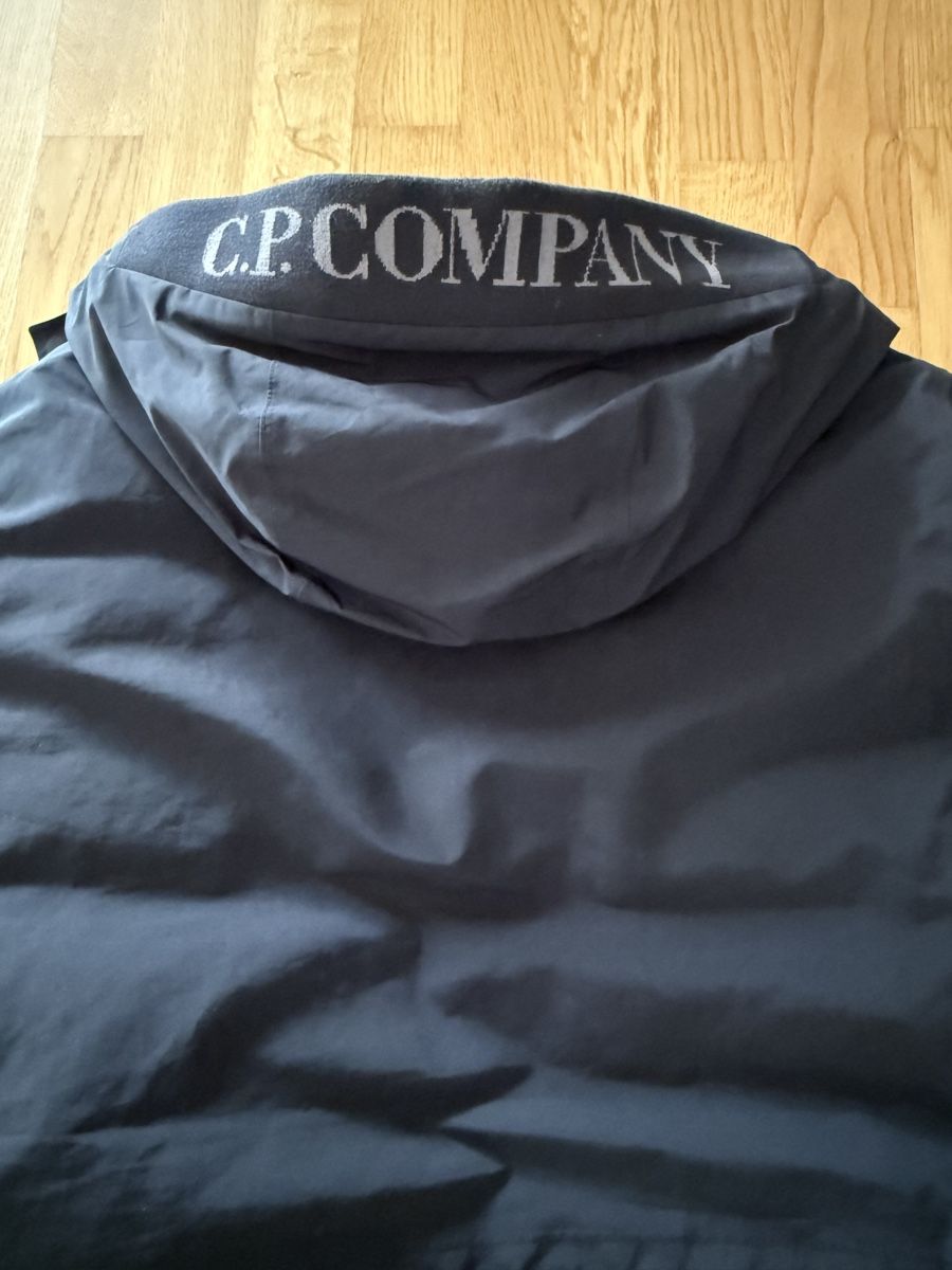 CP Company Giacche: C.P. Company MICRO-M Daunenmantel NEU – Nuovo (secondo la descrizione) da Recherswil venduto da Noname1 7