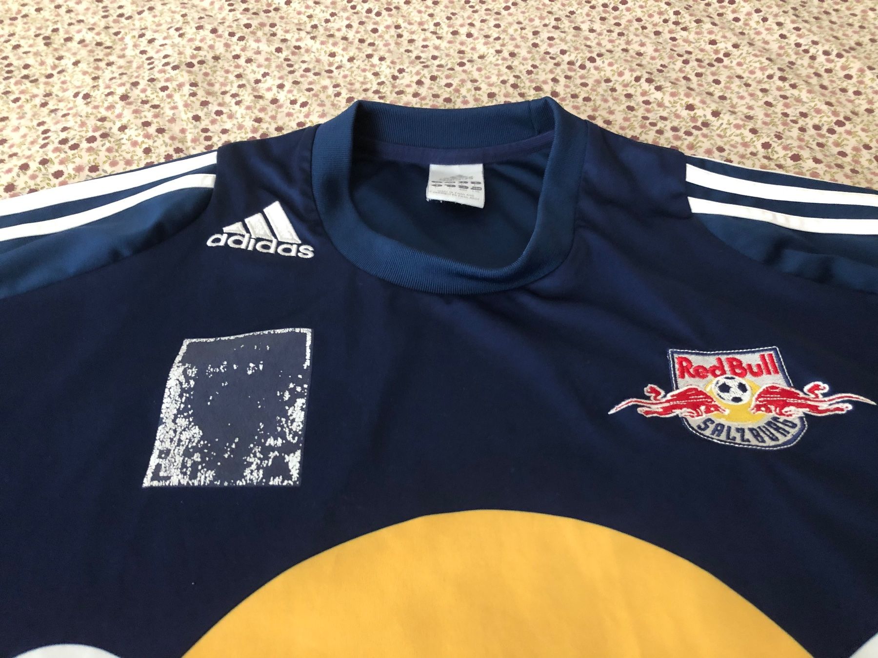 Adidas Canottiere & Pantaloni: RB Salzburg n5 maillot – Usato da Le Grand-Saconnex venduto da focamix 1