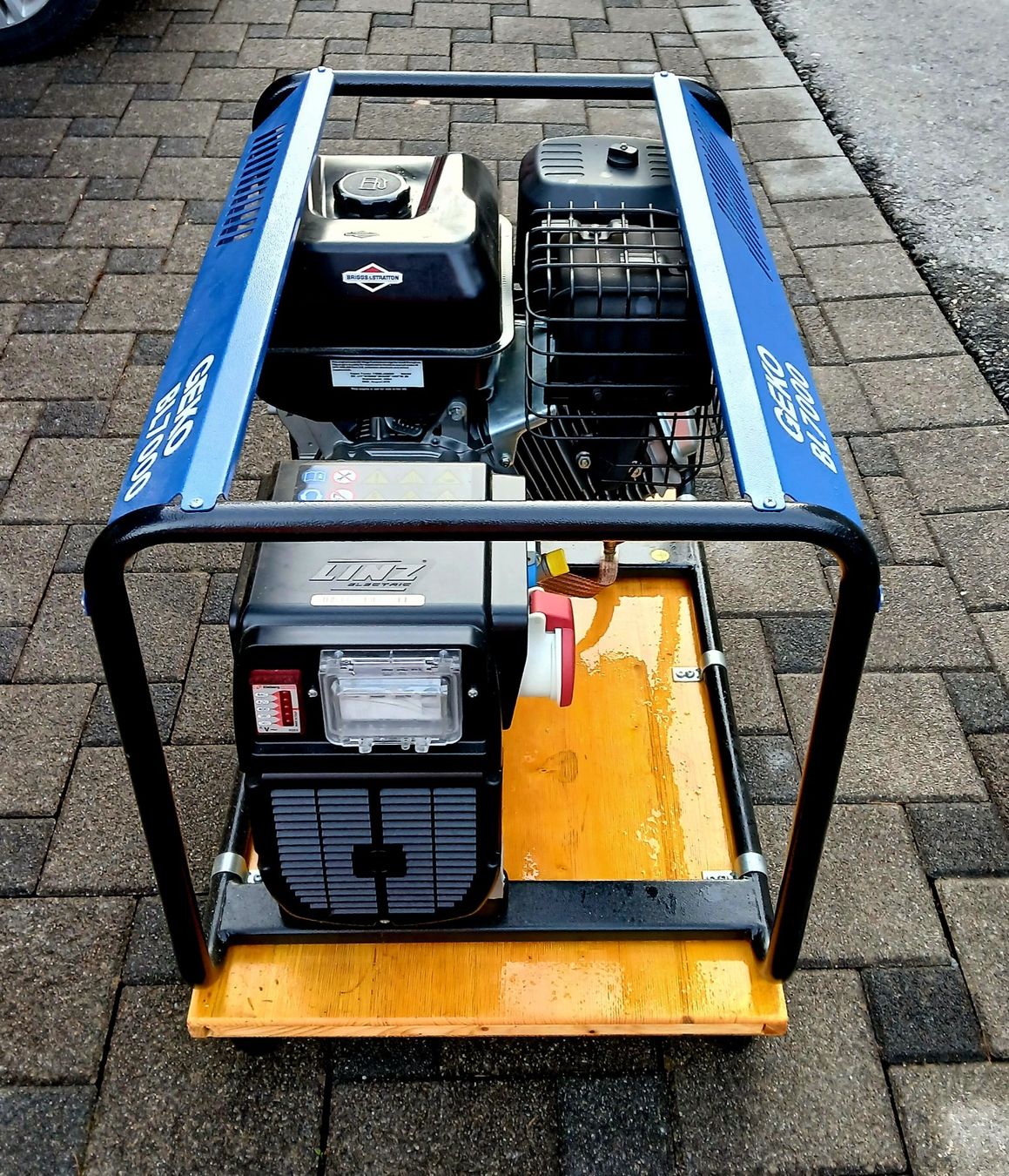 neuer Strom Generator Geko BL7000, 230/400V, top Zustand (Neu (gemäss ...