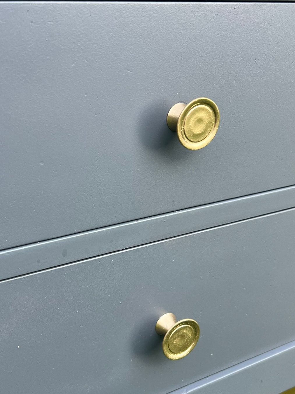 Comodini: Upcycling Beistelltisch – Usato da Aesch BL venduto da Verdreide2020 3