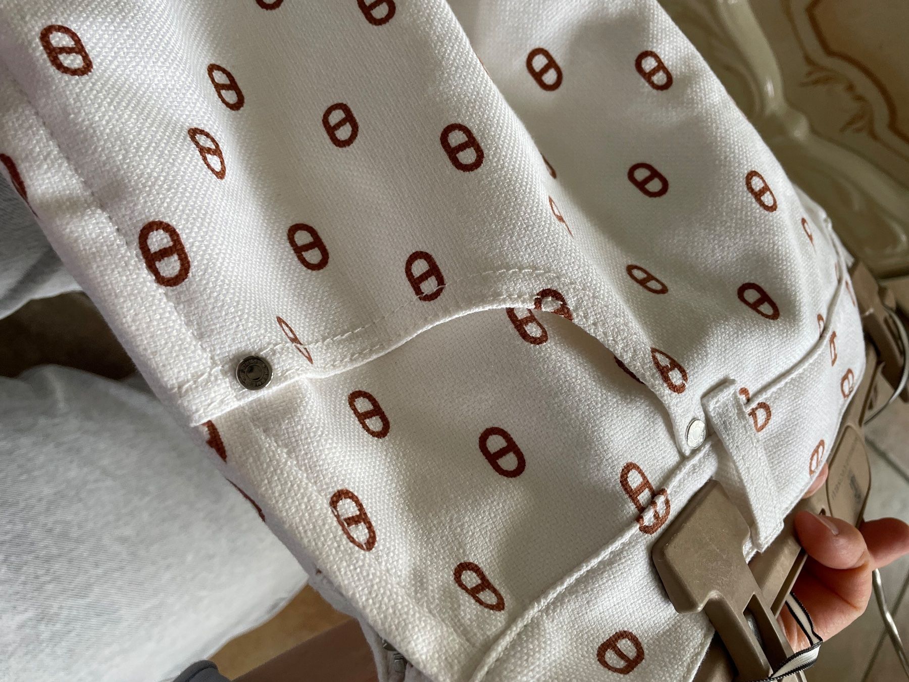 Hermès Gonne: Hermès Wunderschönes Rock! Neu! – Usato da Fruthwilen venduto da Mariya13 9