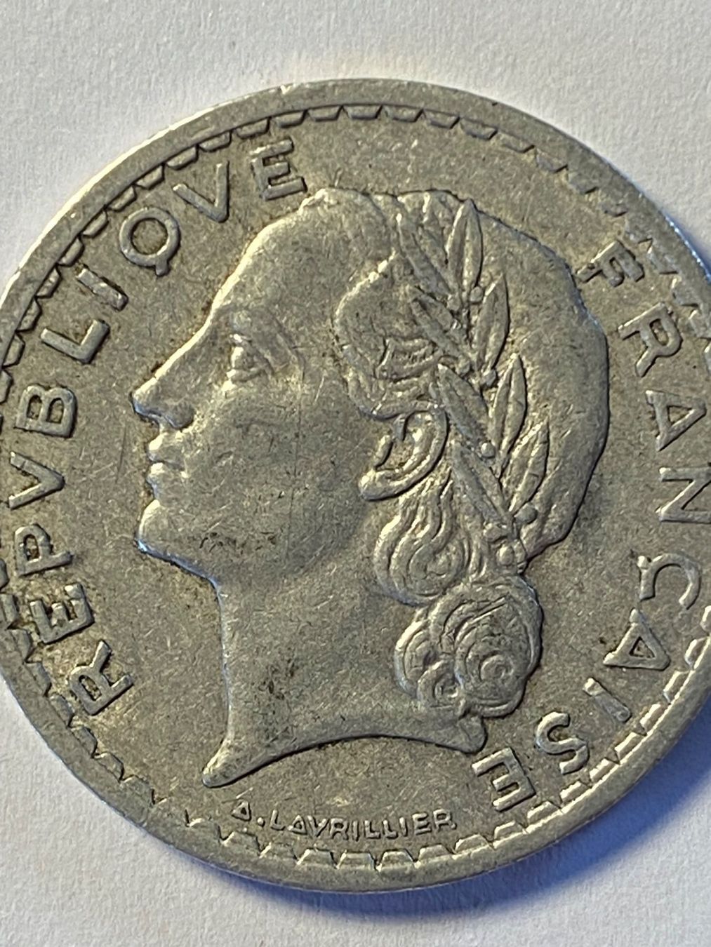 Tutti le monete: 5 francs 1945 republique francaise – Usato da Rosshäusern venduto da Reb_87sr 2