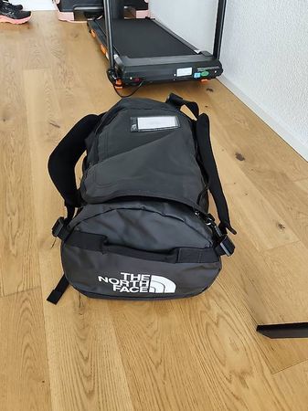 The North Face Base Camp Duffel S