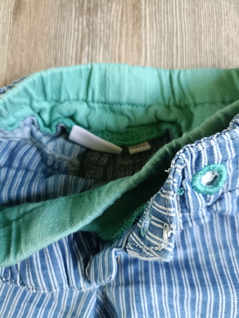 Pantalons: Kurze Hose Gr. 80 – D'occasion à Tenniken par Pasci1990 1