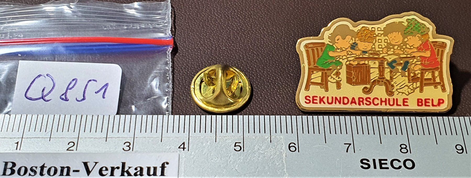 Spille & Fermagli: Q851 - Pin Sekundarschule Belp – Usato da Reinach BL venduto da Boston-Verkauf 1