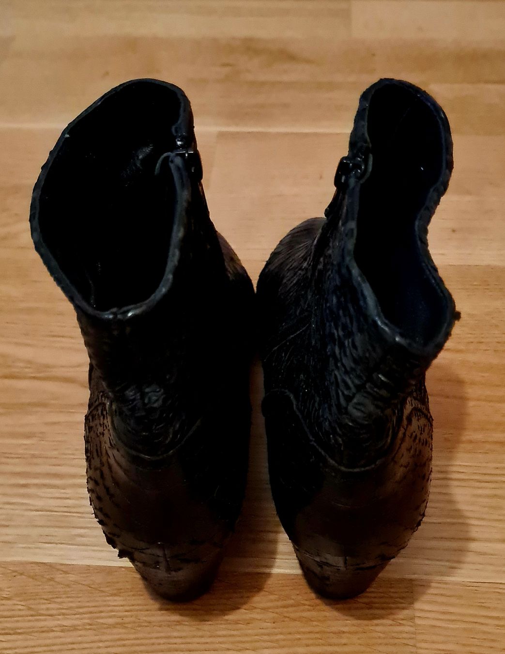 Scarpe da donna: Schwarze Boots, Leder, Grösse 36 – Usato da Luzern venduto da CVonarburg 4