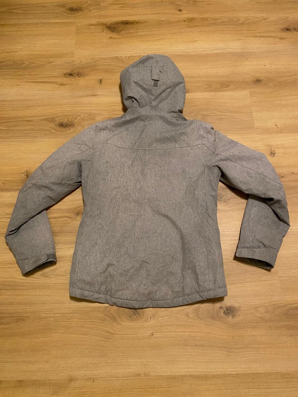 Jacken: Joli veste de ski gris claire – Defekt aus Delémont von elena_neuhaus 1