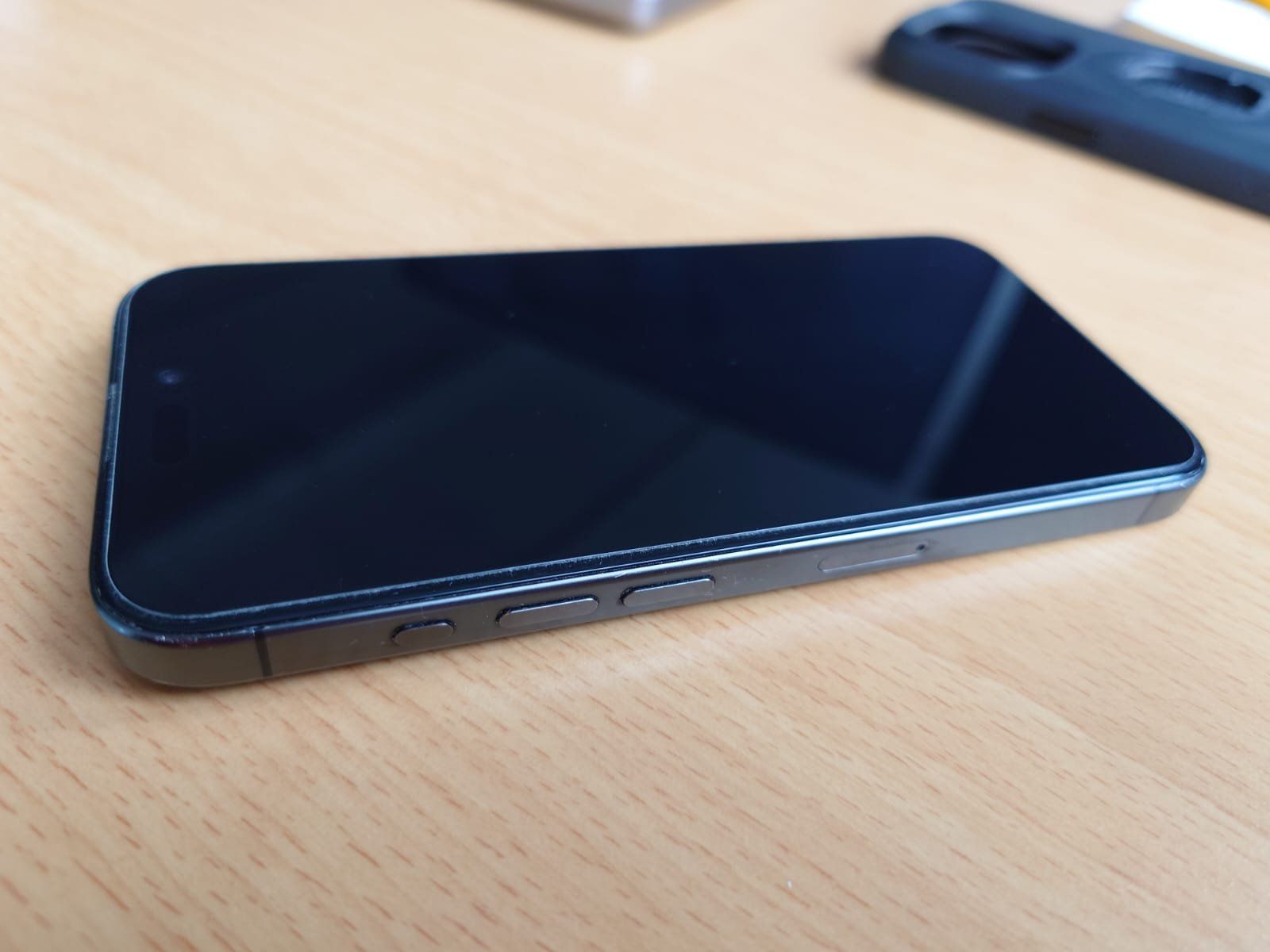 Apple Telefoni cellulari / Smartphones: iPhone 15 Pro (1024GB / 1TB) – Usato da Fribourg venduto da ein_bd8s 1