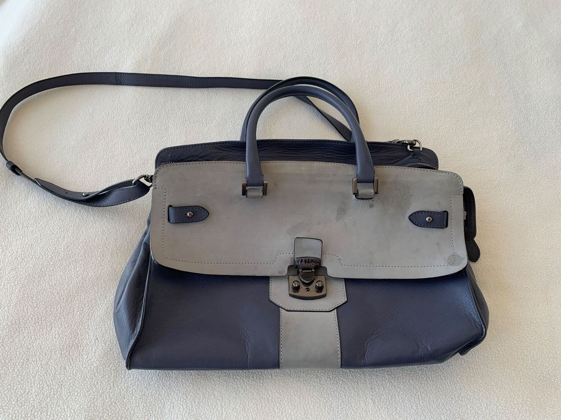 Liu Jo Sacs femmes: Handtasche/Shopper von LIU JO – D'occasion à Horgen par mag_scv9