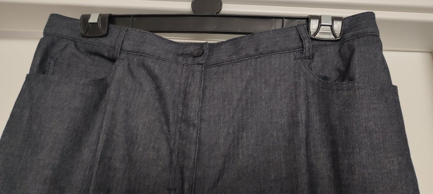 Pantaloni: Pantalon gris foncé – Nuovo e nell'imballaggio originale da St-Cergue venduto da Neviana 3