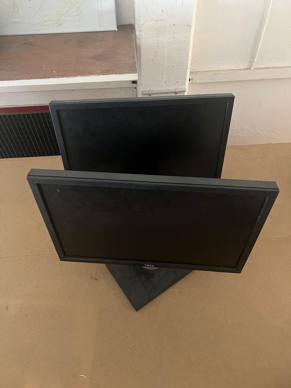 Dell Monitor: 2x Dell Professional Monitore 22" – Usato da Turtmann venduto da MrStony4
