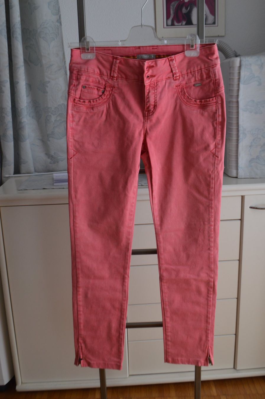 Nile Jeans: Jeans da donna – Nuovo (secondo la descrizione) da Brione s. Minusio venduto da clk_8kjj