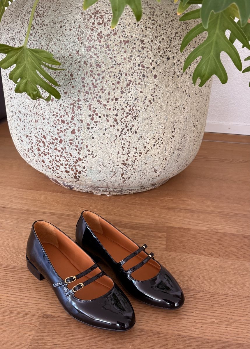 Chaussures femmes: Sezane Lackleder Schuhe – Neuf (Voir description) à Bassersdorf par Bassi55