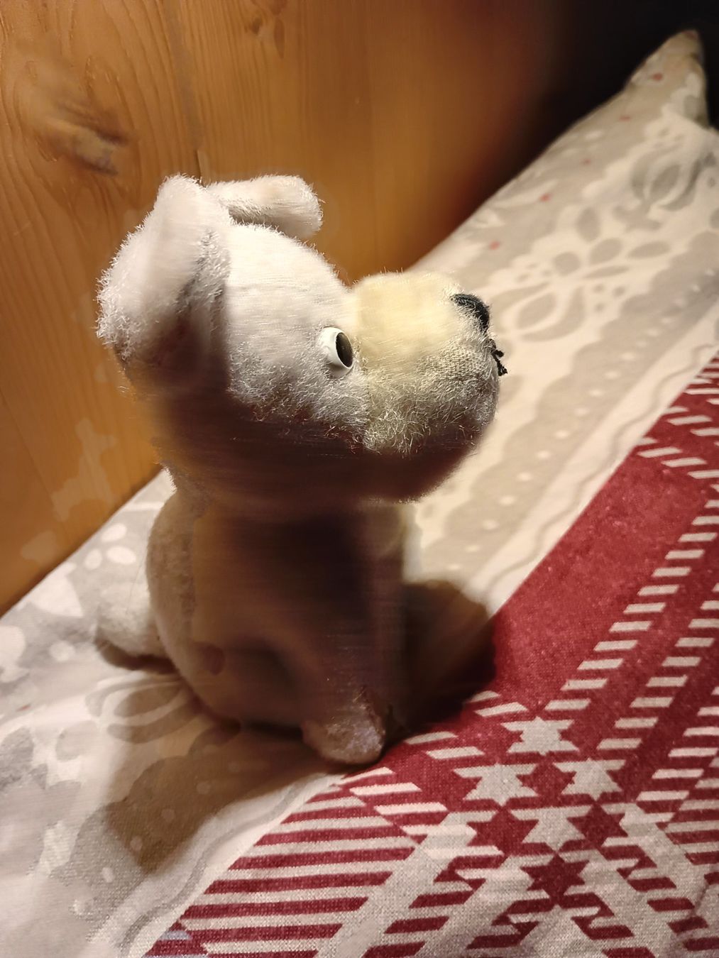 Giocattoli: Hund im Korb mit Puppenkleider – Usato da Rodels venduto da sol_pq169 2