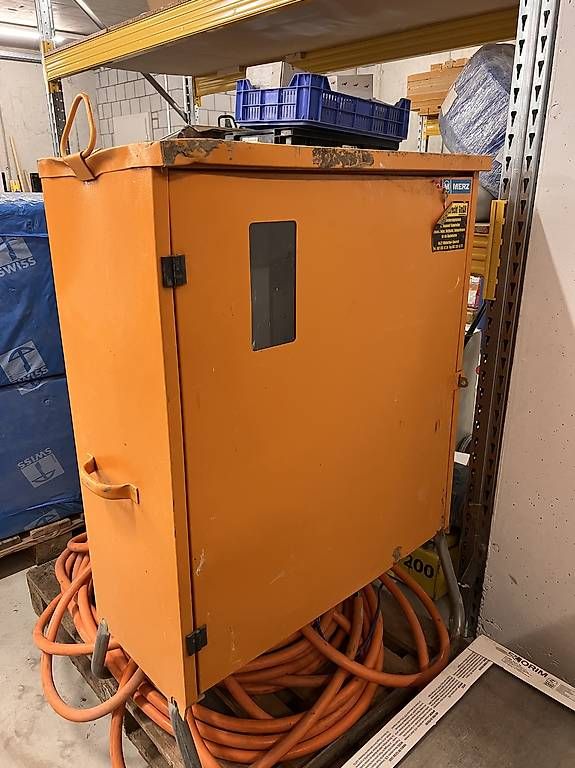 Electrotechnique: Baustromverteiler MERZ 125A / 400V / CEE – D'occasion à Lyssach par Fletch01