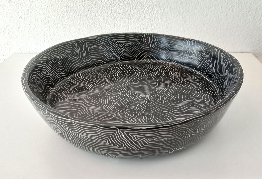 Designer Dekoschale, handgeformt, handbemalt (Gebraucht) in Bévilard ...