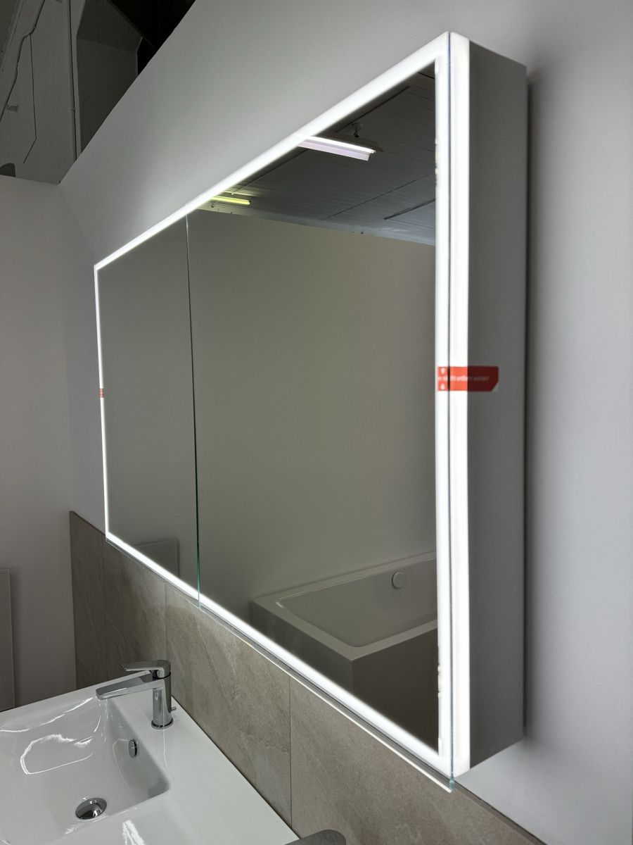 Alterna Mobili per bagno: Alterna Waschtischmöbel inkl.Illuminato Plus Spiegelschrank – Nuovo (secondo la descrizione) da Amriswil venduto da deluxe_bad 7