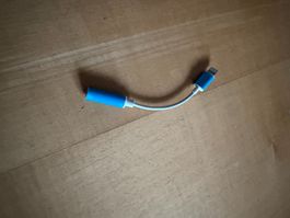 Adapter für Iphone mit Lightning-Anschluss!