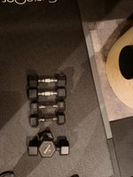3 Paar Hexhanteln 2.5, 4 und 5 kg