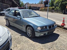 Bmw E36 316 Limousine schalter Benzin