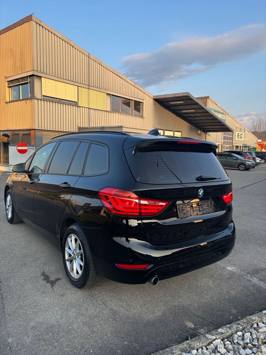 BMW Automobili: Bmw 218d gran tourer – Usato da Payerne venduto da val_sh7p 1