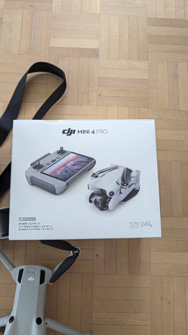 DJI RC Kits de montage: DJI Mini 4 Pro Combo – Neuf (Voir description) à Oberägeri par sippi74 2