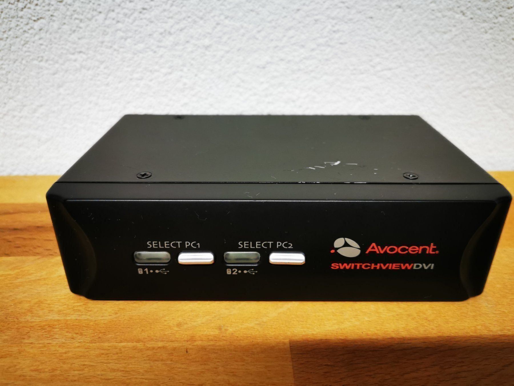 Amplificatori: AVOCENT KVM Switch DVI – Usato da Buchs ZH venduto da Sutoris
