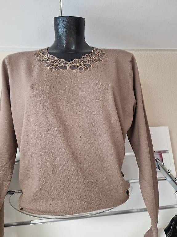 Altro in Decorazioni & Accessori: Schaufensterpuppe Oberkörper – Usato da Luzern venduto da Neela288 1