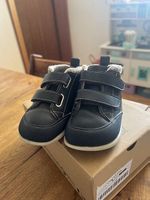 Chaussures minimaliste pour petit enfant