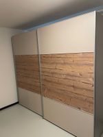 Schwebetürenschrank Holzoptik/beige guter Zustand