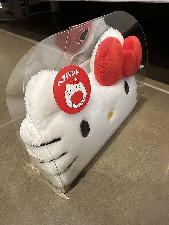 Haarschmuck: Hello Kitty Headband – Gebraucht aus Emmenbrücke von tut_bfx2 2
