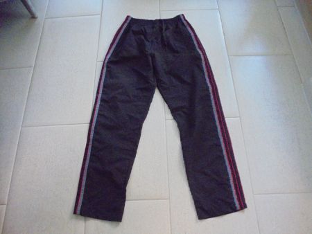 SPORT HOSE FÜR JUNGS GR.164 NEU
