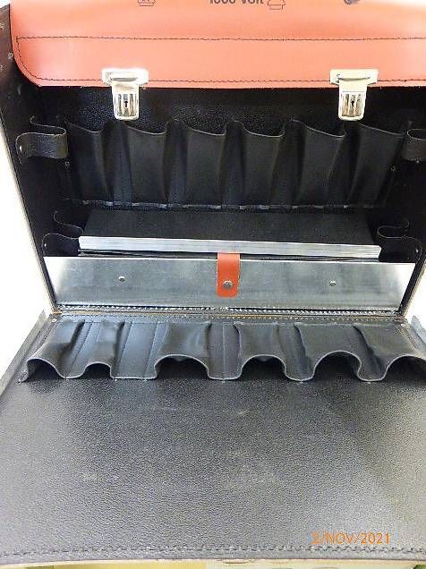 Valigie: Valise pour outils 1'000 volts – Usato da vessy venduto da alainracine 1