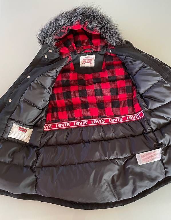 Levi's Giacche & Cappotti: Wintermantel Marke Levis Gr. 140 – Usato da Lufingen venduto da mar_v5lj 2