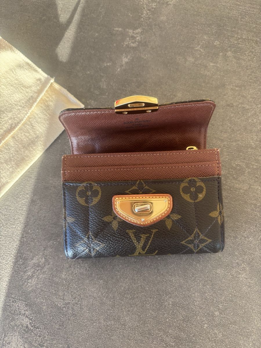 Louis Vuitton Portamonete: Louis Vuitton Étoile Sarah – Usato da Chamby venduto da vuittonista 3