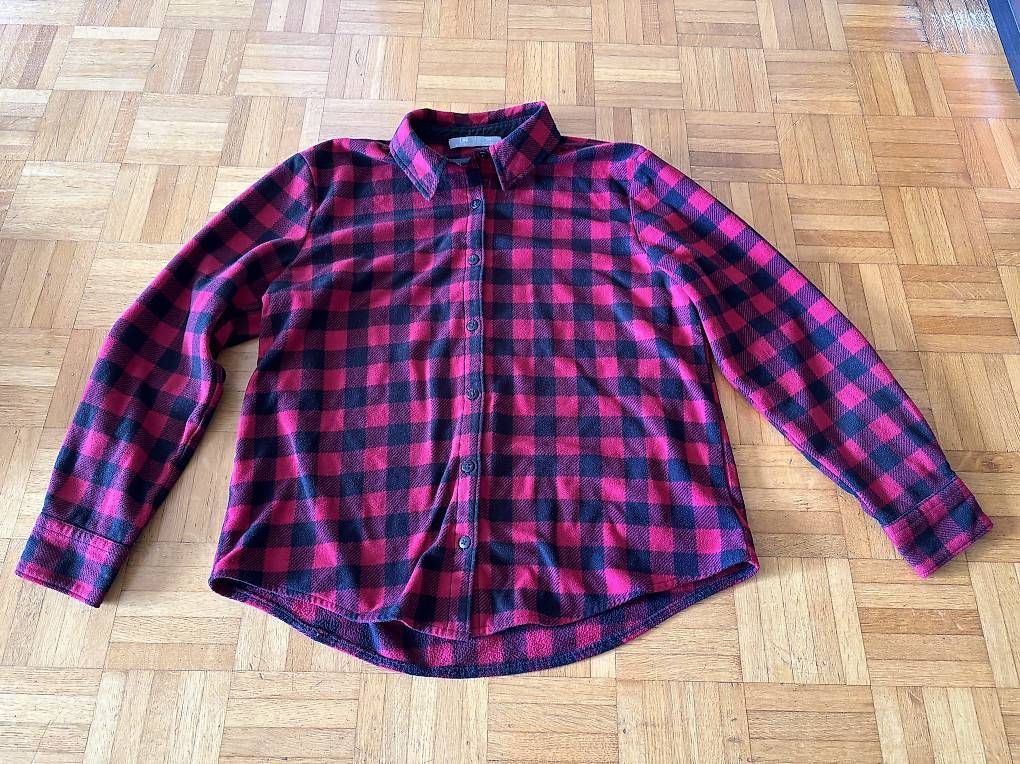Camicie: Fleece Hemd – Usato da Oberwil-Lieli venduto da kaj_ng8x