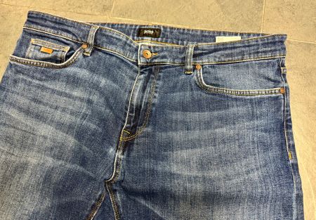 Original - "HUGO BOSS" Regular Fit Maine3 Jeans - Herren