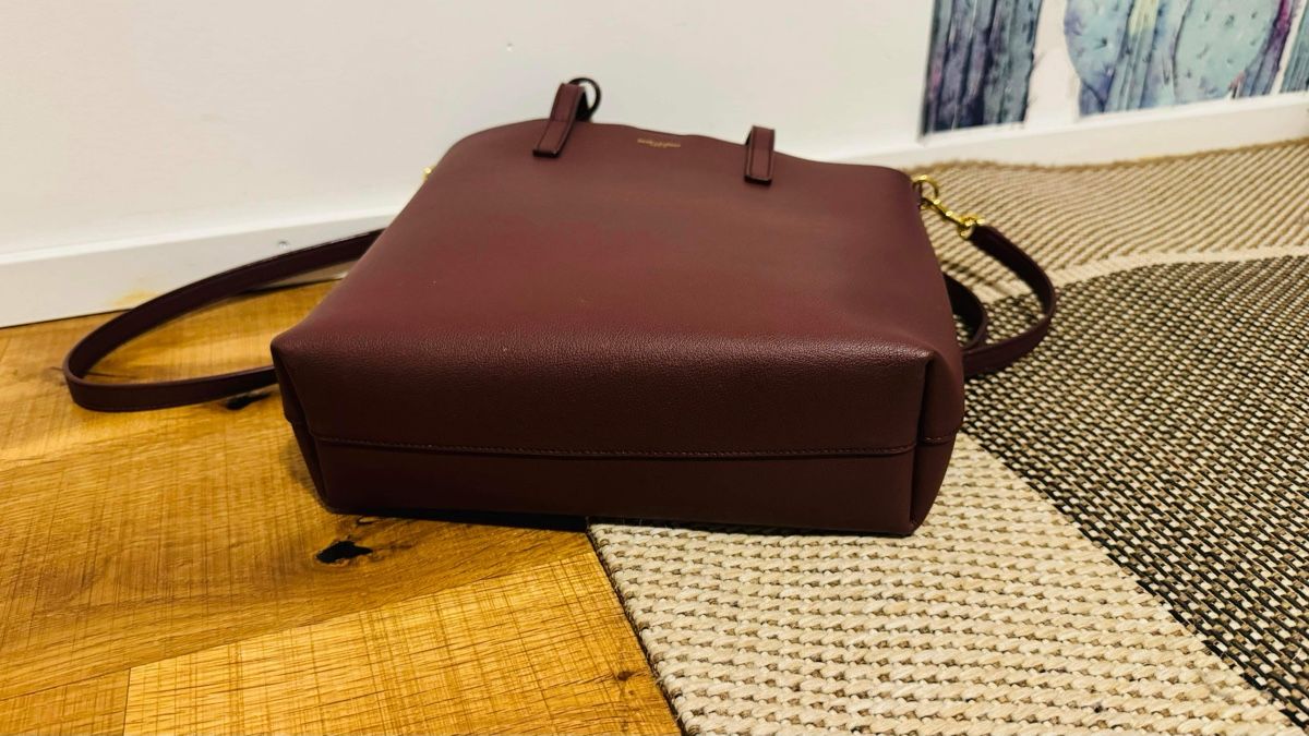 Saint Laurent Borse da donna: SAINT LAURENT Burgandy Leather Tote – Nuovo (secondo la descrizione) da Wohlen AG venduto da rol_8r5l 3