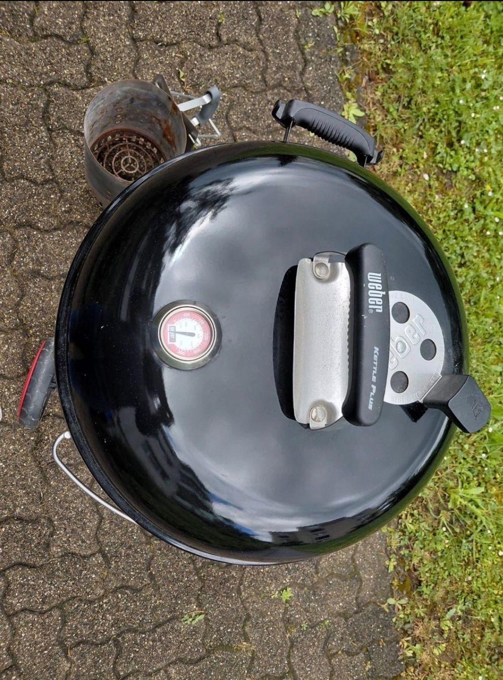 Weber Griglie: Weber Holzkohlegrill rund (57cm) – Usato da Stäfa venduto da Phphch 2